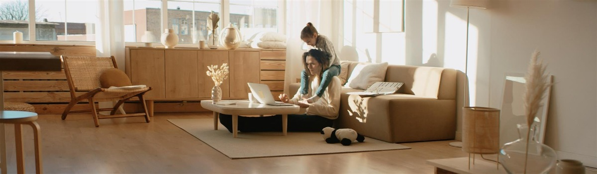 Working from home ergonomic work set up